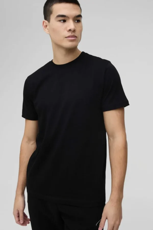 boohooMAN Basic Slim Fit Crew Neck T-Shirt | T-Shirts