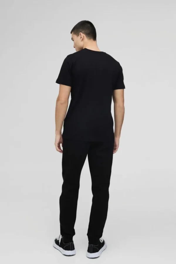 boohooMAN Basic Slim Fit Crew Neck T-Shirt | T-Shirts