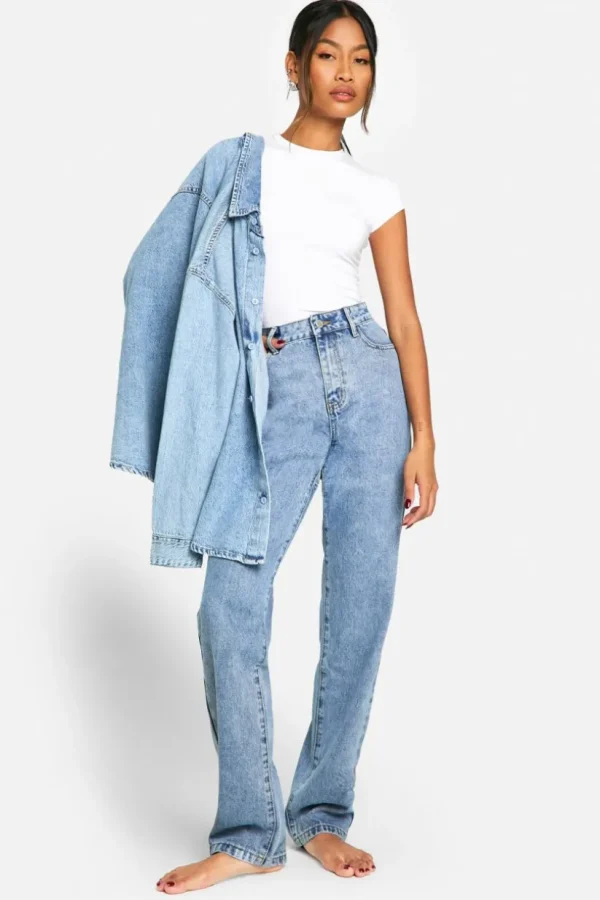 boohoo Basics Straight Leg Jeans in | Women Shirts | Foundation