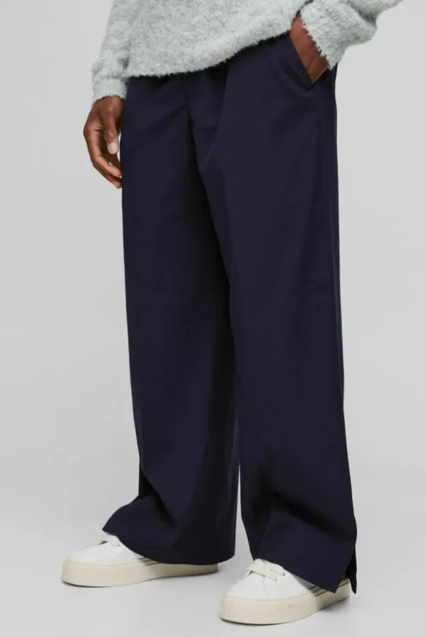 boohooMAN Elastic Waist Split Hem Wide Leg Tailored Trousers | Suits & Tailoring | Suits & Tailoring