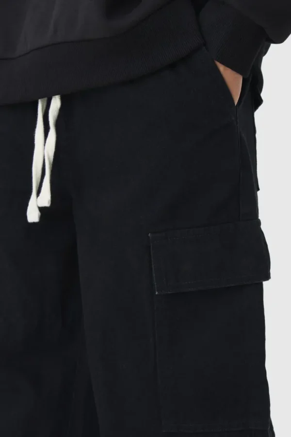 boohooMAN Elasticated Baggy Fit Multi Cargo Trousers | Trousers | Cargo Trousers