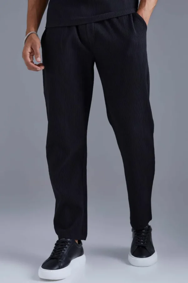 boohooMAN Elasticated Waist Tapered Fit Pleated Trouser | Going Out | Trousers