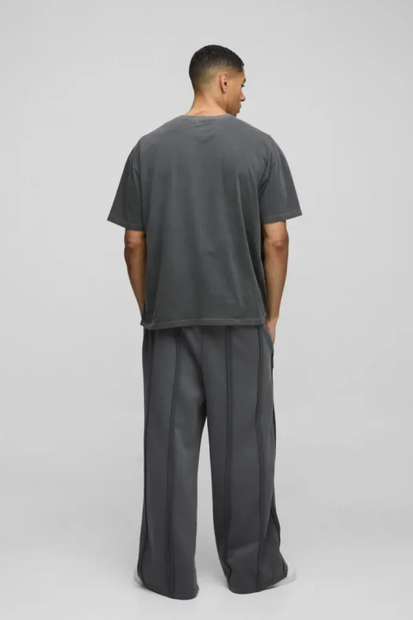 boohooMAN Extreme Wide Leg Exposed Seam Jogger | Joggers