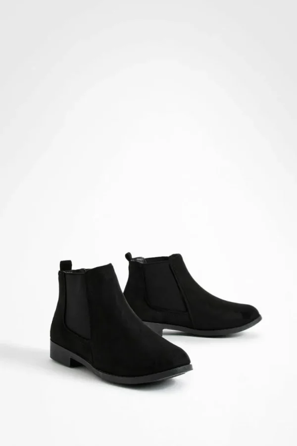 boohoo Faux Suede Flat Chelsea Boots | Women Shirts | Foundation