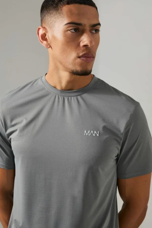 boohooMAN Man Active Grid T-shirt | Gym T-Shirts & Vests | Gym Clothes