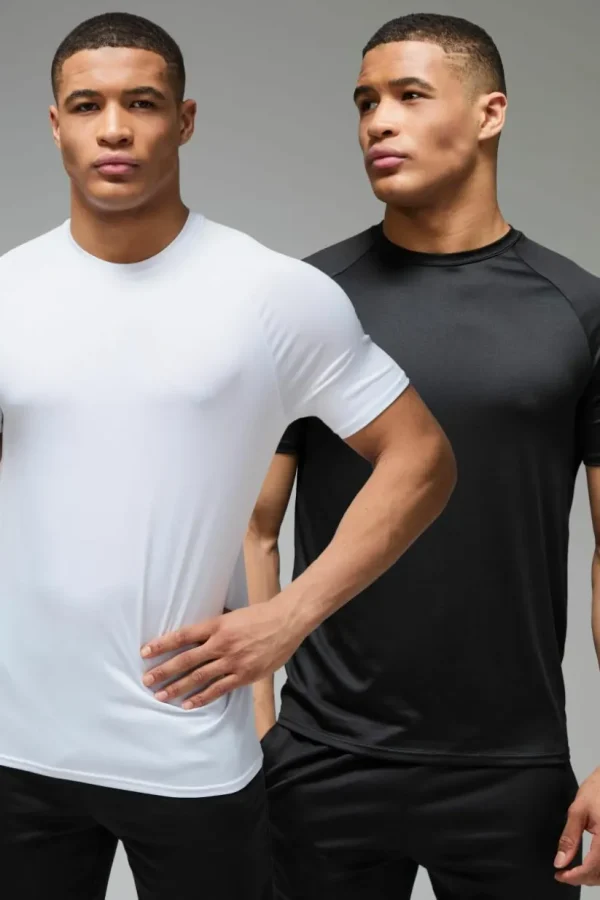 boohooMAN Man Active Lightweight Essentials Gym Regular Fit Raglan T-shirt 2 Pack | Gym Essentials | Gym T-Shirts & Vests