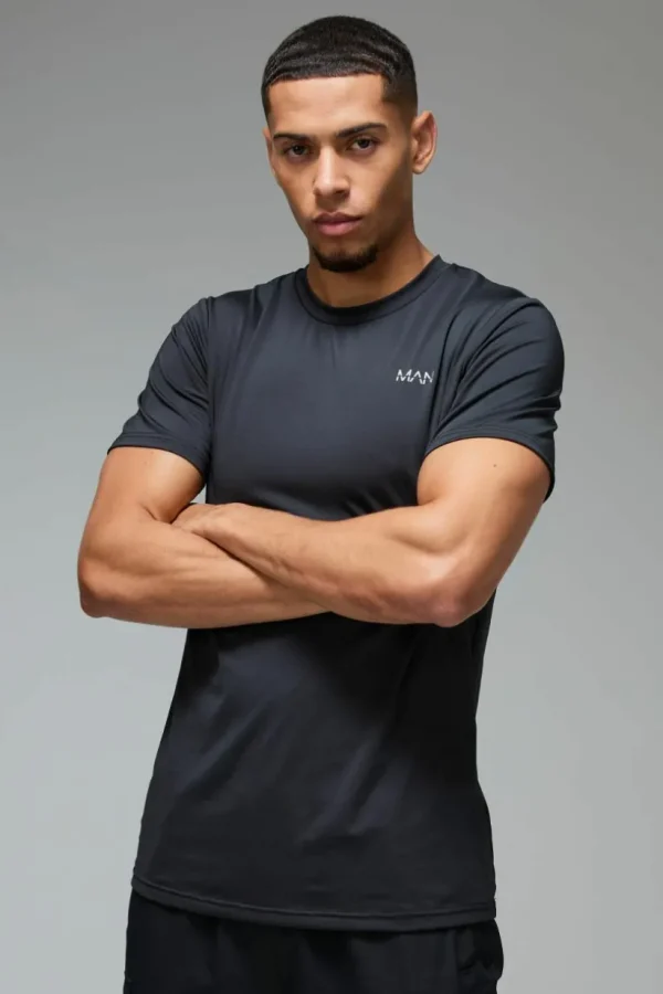 boohooMAN Man Active Regular Fit Performance T-shirt | Gym T-Shirts & Vests | Gym Clothes