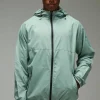 boohooMAN Man Active Ripstop Shower Resist Windbreaker | Gym Jackets | Gym Clothes