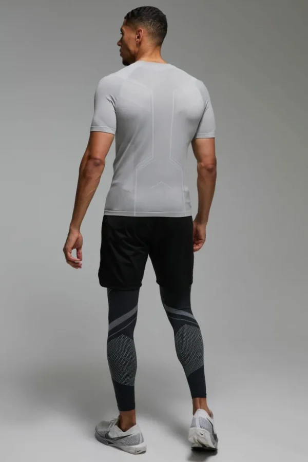 boohooMAN Man Active Seamless Muscle Fit T-shirt | Gym T-Shirts & Vests | Gym Clothes