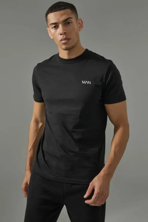 boohooMAN Man Active Slim Fit T-Shirt | Gym T-Shirts & Vests | Gym Clothes