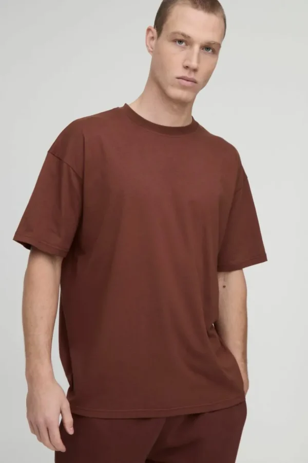 boohooMAN Oversized Basic Crew Neck T-shirt | Basics - Elevated | T-Shirts