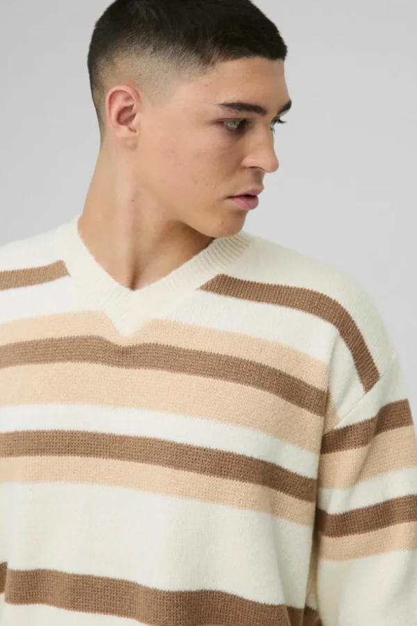 boohooMAN Oversized Boxy V Neck Brushed Stripe Knitted Jumper | Knitwear | Going Out Knitwear