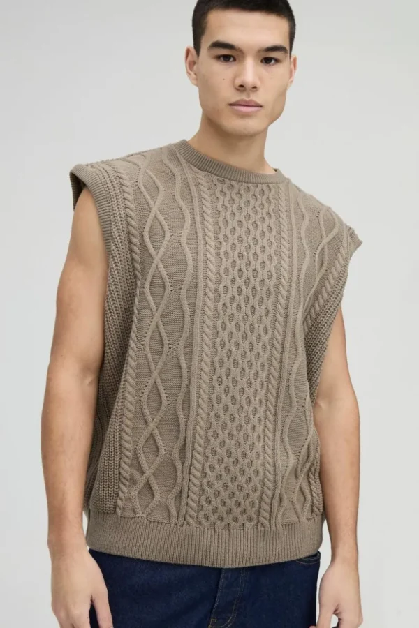 boohooMAN Oversized Crew Neck Cable Knitted Vest | Knitwear | Going Out Knitwear