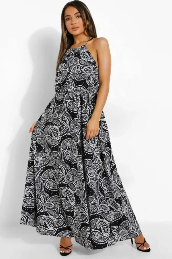 boohoo Petite Paisley Print Halter Maxi Dress | Women Shirts | Foundation