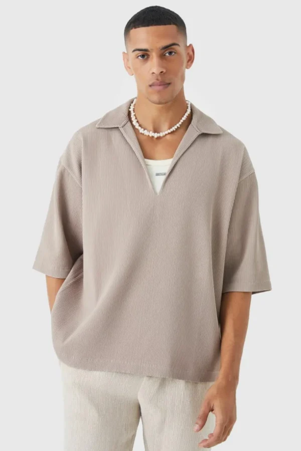 boohooMAN Pleated Oversized V Neck Shirt | Going Out Tops | Going Out