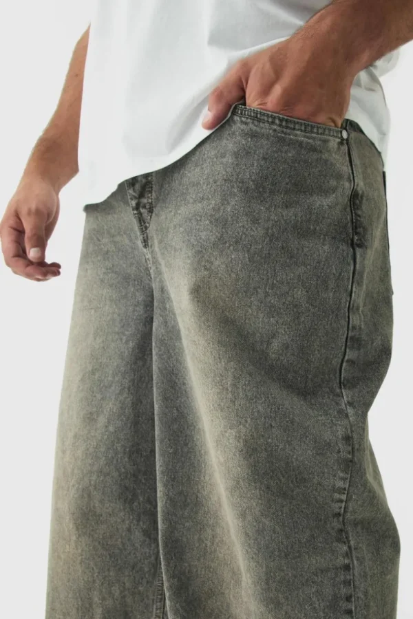 boohooMAN Plus Relaxed Fit Jeans | Jeans