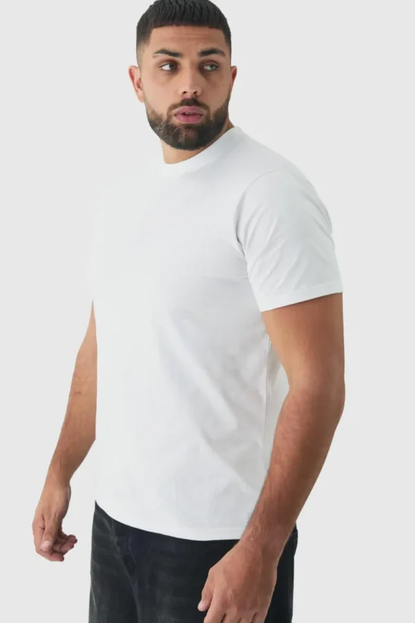 boohooMAN Plus Slim Fit Basic T-Shirt | T-Shirts