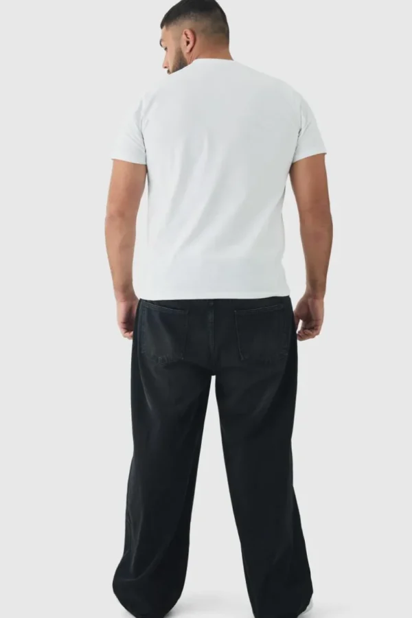 boohooMAN Plus Slim Fit Basic T-Shirt | T-Shirts