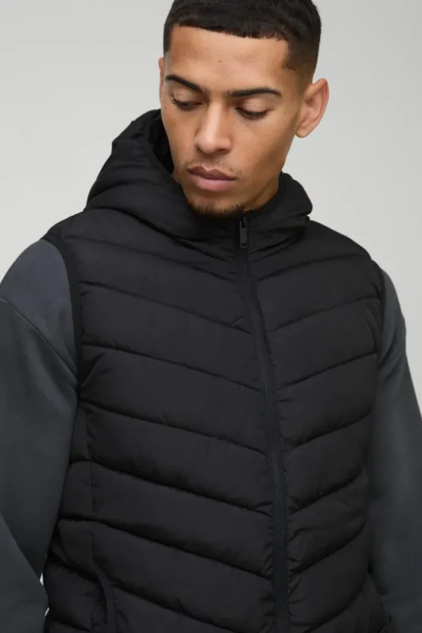 boohooMAN Quilted Gilet With Hood | Man | Coats & Jackets