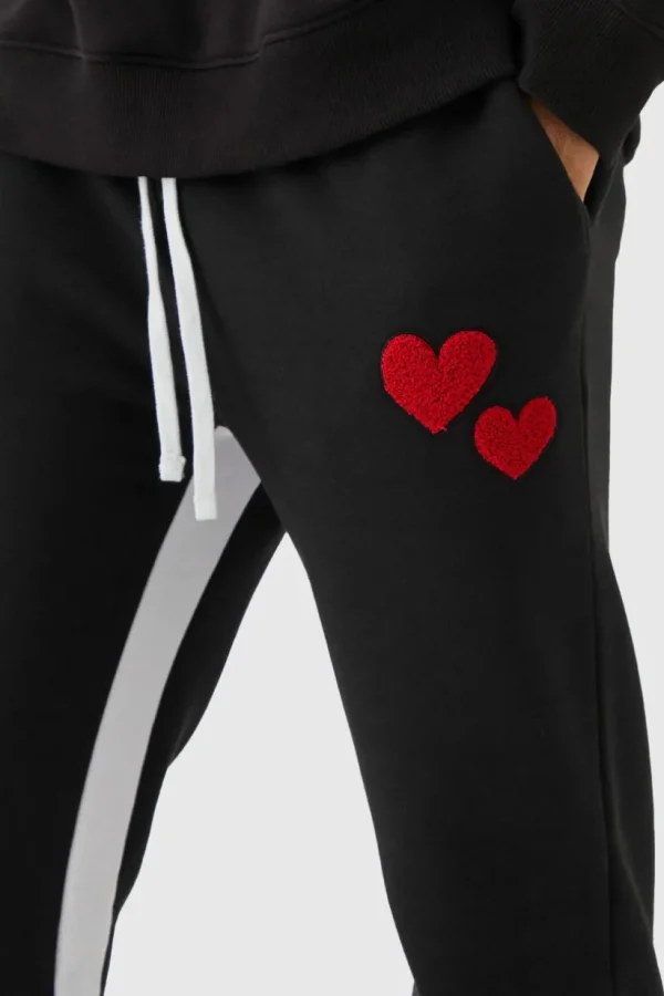 boohooMAN Regular Fit Heart Borg Applique Gusset Jogger | Joggers