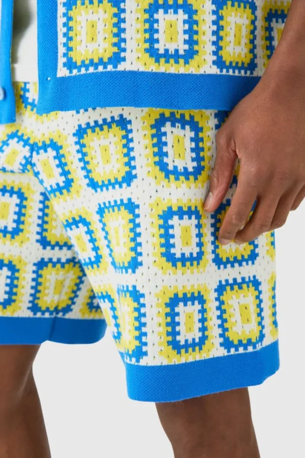 boohooMAN Relaxed Crochet Knit Short | Shorts
