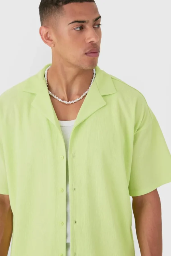 boohooMAN Short Sleeve Ribbed Boxy Shirt | Shirts | Going Out Shirts