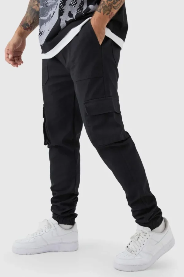 boohooMAN Skinny Fit Elasticated Waist Cuffed Cargo Trousers | Cargo Trousers | Trousers