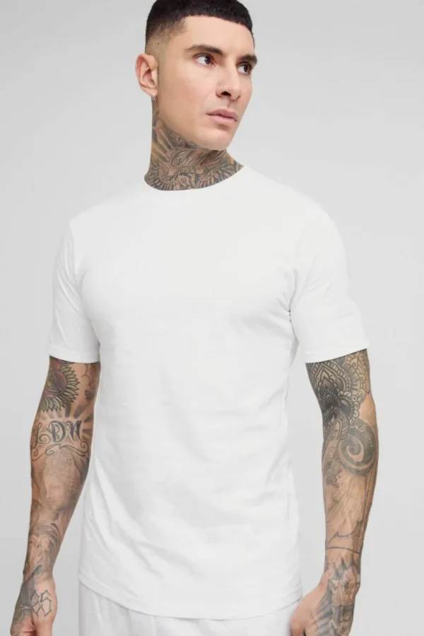 boohooMAN Tall Slim Fit Basic T-Shirt | T-Shirts