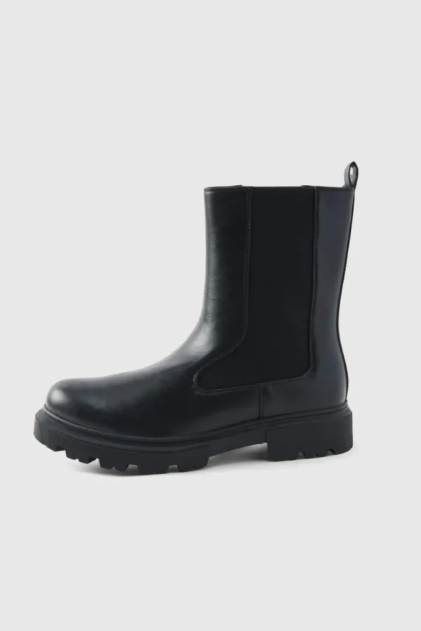 boohooMAN Track Sole Chelsea Lug Boot | Boots | Footwear